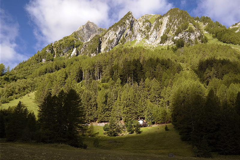 Списание Фото Арт Ревю фотография © Ник Чалдъков Обиколката на Монблан 2014 TMB Tour du Mont Blanc 