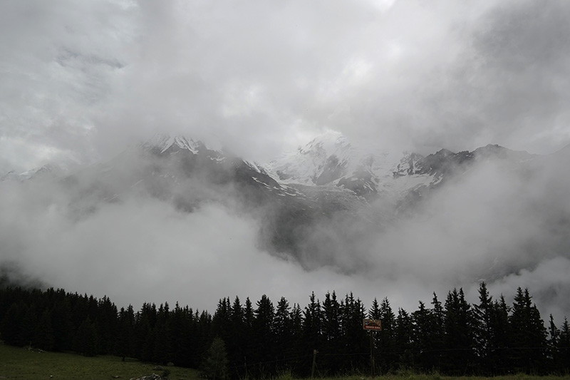 Списание Фото Арт Ревю фотография © Ник Чалдъков Обиколката на Монблан 2014 TMB Tour du Mont Blanc 