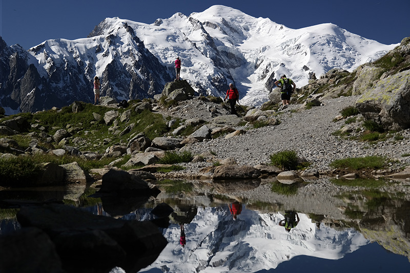 Списание Фото Арт Ревю фотография © Ник Чалдъков Обиколката на Монблан 2014 TMB Tour du Mont Blanc 